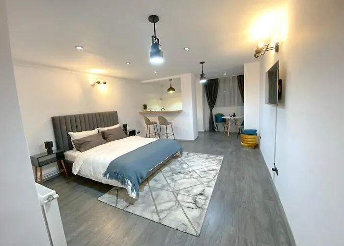 Signature Residence